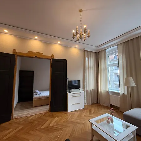 Justinrent Chlapowskiego 9 Nr 3 * Legnica