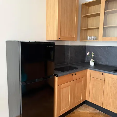 Apartment Justinrent Chlapowskiego 9 Nr 3 *