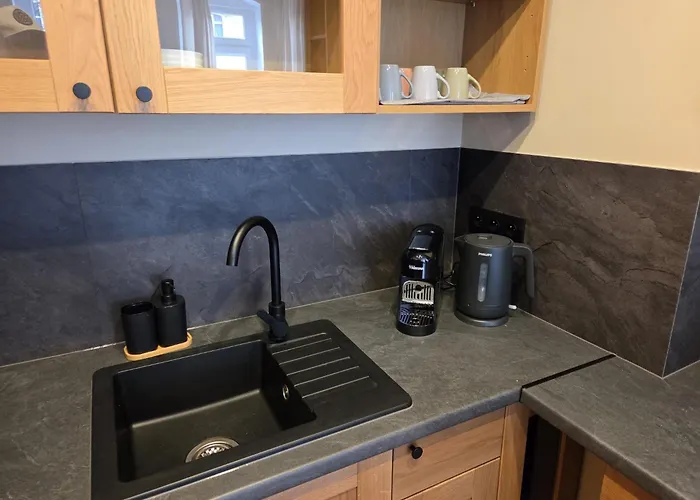 Justinrent Chlapowskiego 9 Nr 3 * Legnica