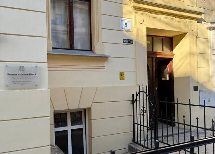 Apartment Justinrent Chlapowskiego 9 Nr 3